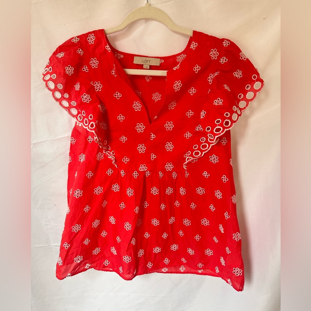 Ann Taylor Loft Coral Eyelet Ruffle Sleeve Top